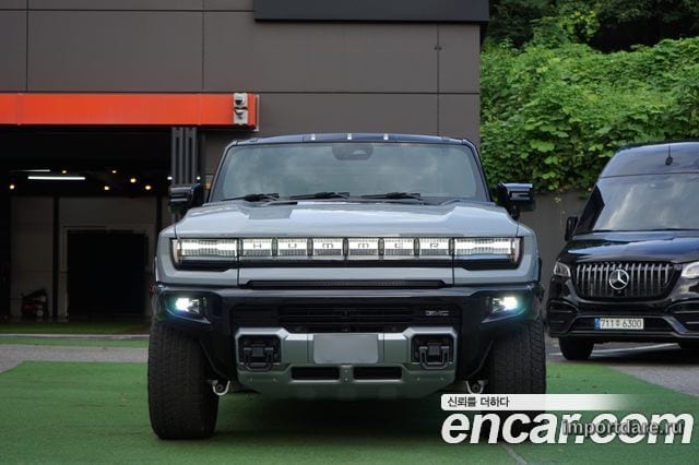 GMC EV интерьер