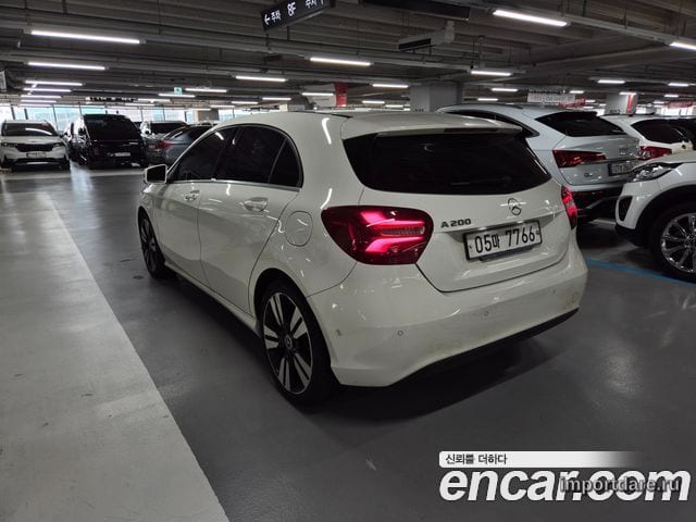 MERCEDES-BENZ A-CLASS W176 2018 — 30 228 км, белый, Корея — под ключ — фото 2