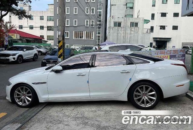 JAGUAR XJ 2013 — 13 000 км, белый, Корея — под ключ — фото 2