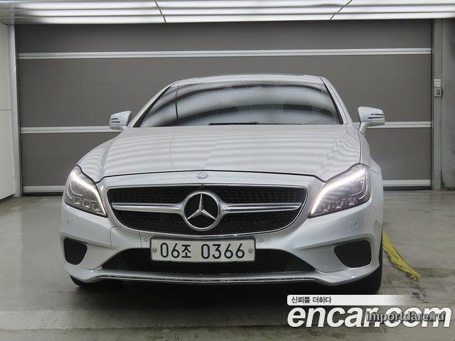 MERCEDES-BENZ CLS-CLASS W218 2016 — 160 443 км, серебристый, Корея — под ключ — фото 2
