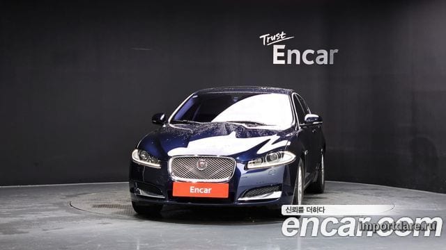 Jaguar New Xf интерьер