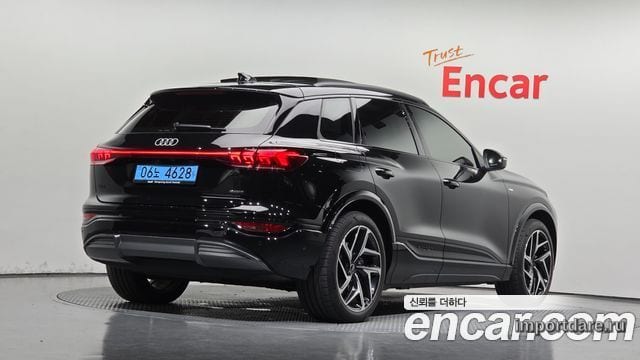 Audi Q6 E-Tron сбоку