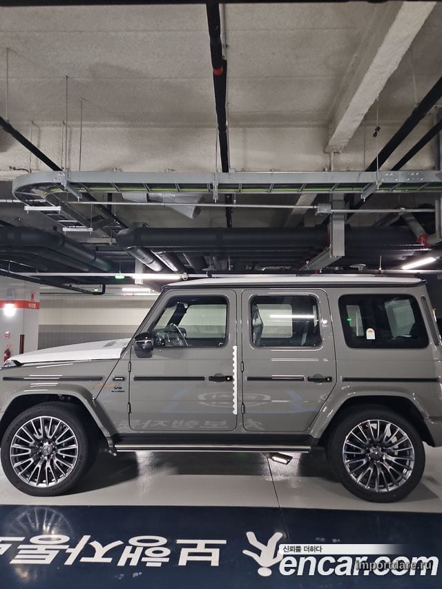 Mercedes-Benz G-Class интерьер