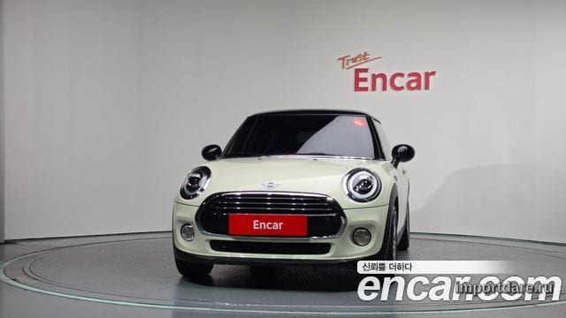 MINI COOPER D 2019 — 45 180 км, белый-перламутр, Корея — под ключ — фото 3