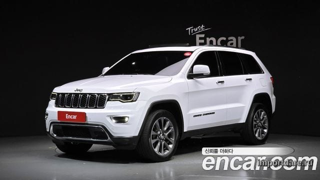 JEEP GRAND CHEROKEE 2018 — 139 154 км, белый, Корея — под ключ — фото 1