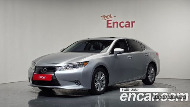 LEXUS ES350 2014 — 140 371 км, серебристо-серый, Корея — под ключ — фото 1