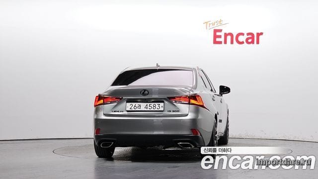 Lexus IS300 сзади