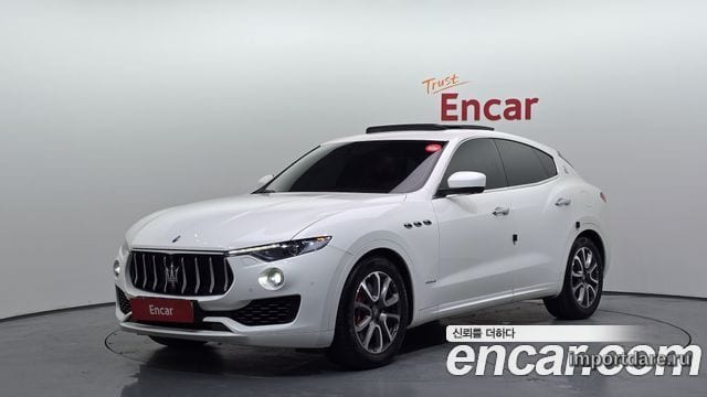 MASERATI LEVANTE 2018 — 124 965 км, белый, Корея — под ключ — фото 1