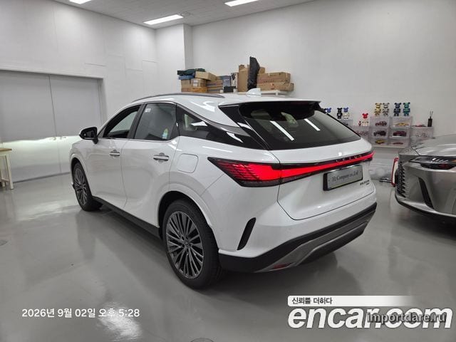 Lexus Rx сбоку