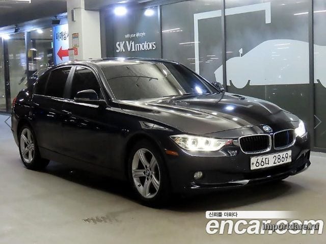 BMW 3 SERIES 2014 — 165 148 км, синий, Корея — под ключ — фото 1