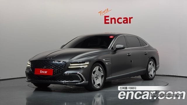 Genesis Electrified спереди