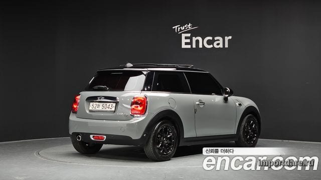 MINI COOPER D 2017 — 84 736 км, серебристо-серый, Корея — под ключ — фото 1