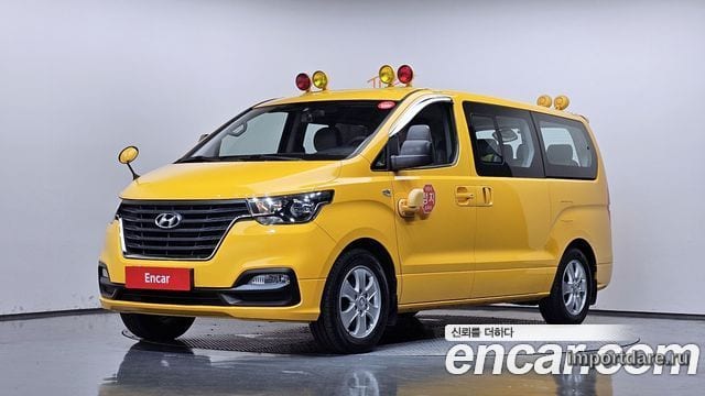Hyundai Grand Starex 2021