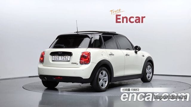 MINI COOPER D 2017 — 103 461 км, белый-перламутр, Корея — под ключ — фото 1