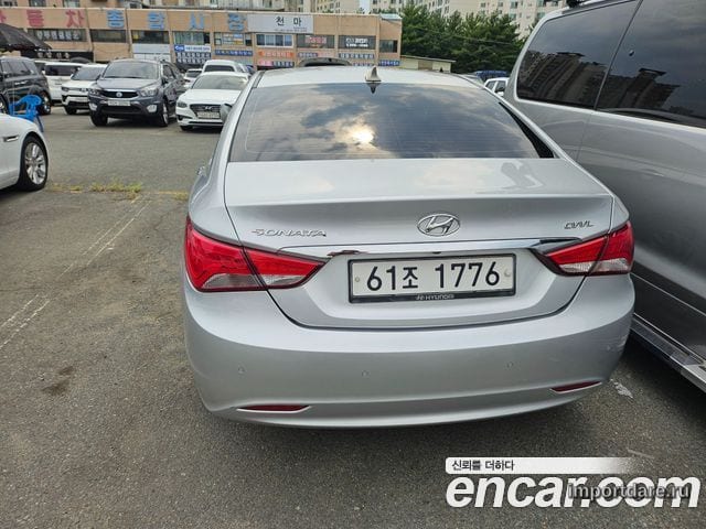 HYUNDAI SONATA THE BRILLIANT 2013 — 78 800 км, серебристый, Корея — под ключ — фото 4