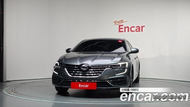 Renault Korea SM6 интерьер