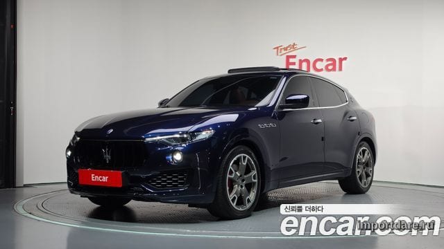 MASERATI LEVANTE 2017 — 134 581 км, синий, Корея — под ключ — фото 1