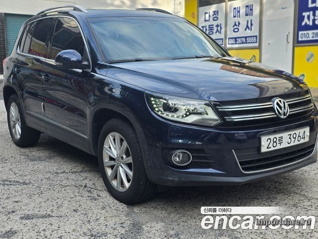 VOLKSWAGEN TIGUAN 2015 — 239 061 км, чёрный, Корея — под ключ — фото 3