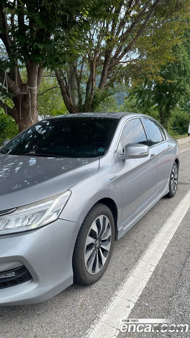 HONDA ACCORD 2017 — 213 110 км, серебристо-серый, Корея — под ключ — фото 1