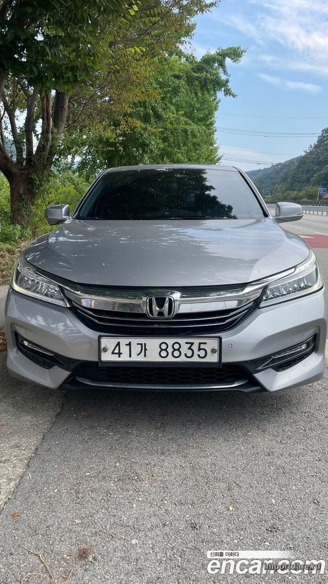 HONDA ACCORD 2017 — 213 110 км, серебристо-серый, Корея — под ключ — фото 3