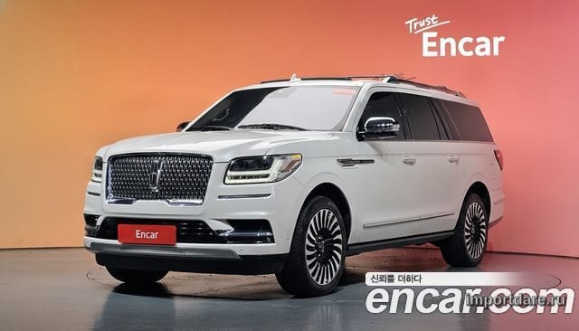 LINCOLN NAVIGATOR 2019 — 116 901 км, белый, Корея — под ключ — фото 2