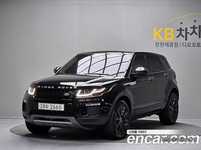 LAND ROVER RANGE ROVER EVOQUE 2018 — 114 354 км, чёрный, Корея — под ключ — фото 1