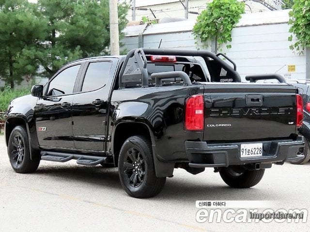 CHEVROLET REAL NEW COLORADO 2022 — 266 380 км, чёрный, Корея — под ключ — фото 3