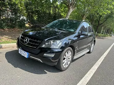 MERCEDES-BENZ M-CLASS 2012