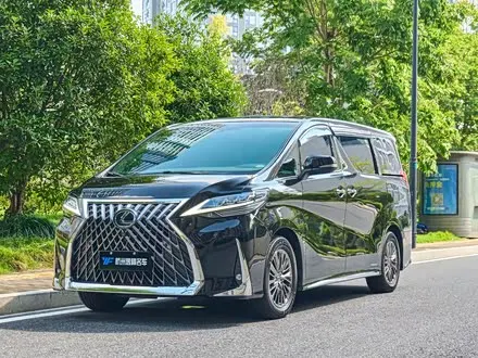 TOYOTA VELLFIRE — из Китая под ключ