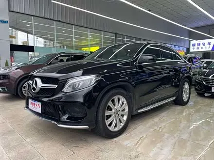 MERCEDES-BENZ GLE COUPE 2015