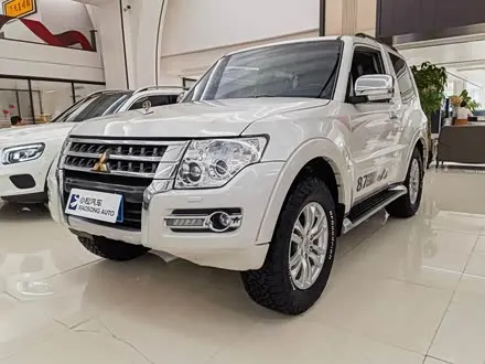 MITSUBISHI PAJERO — из Китая под ключ