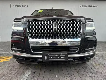 LINCOLN NAVIGATOR 2024