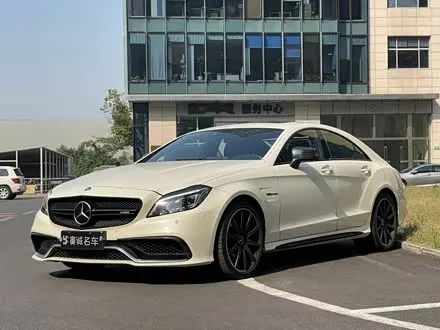 MERCEDES-BENZ CLS AMG 2015 — 91 000 км, Китай — под ключ — фото 1