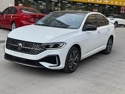 VOLKSWAGEN LAVIDA — из Китая под ключ