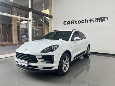 PORSCHE MACAN 2018 — 100 000 км, Китай — под ключ — фото 1
