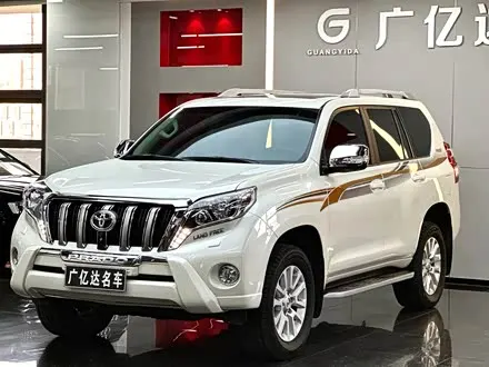 TOYOTA PRADO 2017