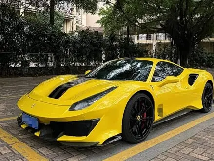 FERRARI 488 2015