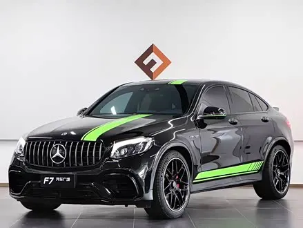 MERCEDES-BENZ GLC COUPE AMG 2018 — 60 000 км, Китай — под ключ — фото 1