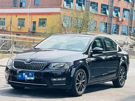 SKODA OCTAVIA 2016 — 80 000 км, Китай — под ключ — фото 1