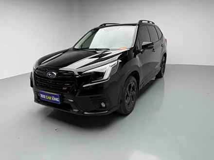 SUBARU FORESTER 2024