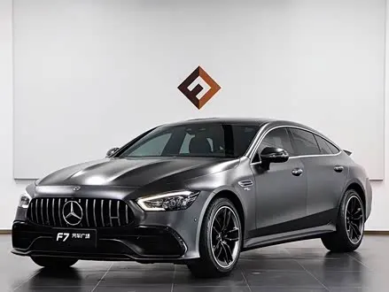 MERCEDES-AMG GT 2019