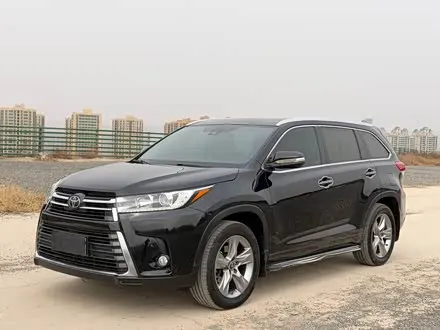 TOYOTA HIGHLANDER — из Китая под ключ
