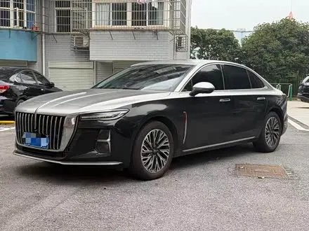 HONGQI H5 — из Китая под ключ