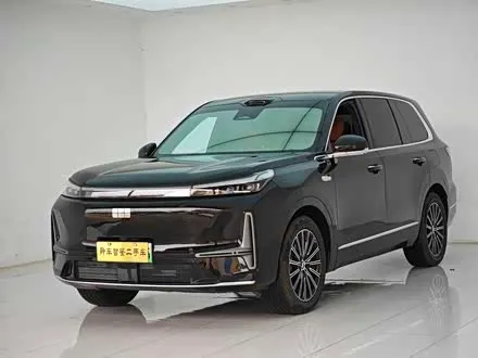 GEELY GALAXY M9 2025