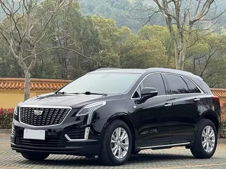 CADILLAC XT5 2020 — 140 000 км, Китай — под ключ — фото 1
