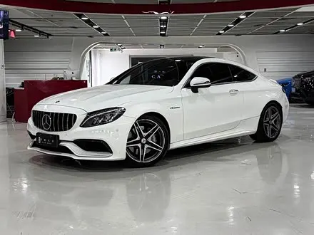 MERCEDES-BENZ C-CLASSAMG 2016