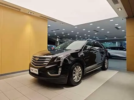 CADILLAC XT5 2018 — 100 000 км, Китай — под ключ — фото 1