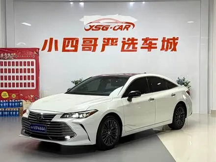 TOYOTA AVALON 2019 — 69 000 км, Китай — под ключ — фото 1