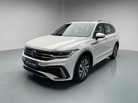 VOLKSWAGEN TIGUAN L 插电混动 — из Китая под ключ