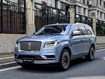 LINCOLN NAVIGATOR 2020 — 61 000 км, Китай — под ключ — фото 1